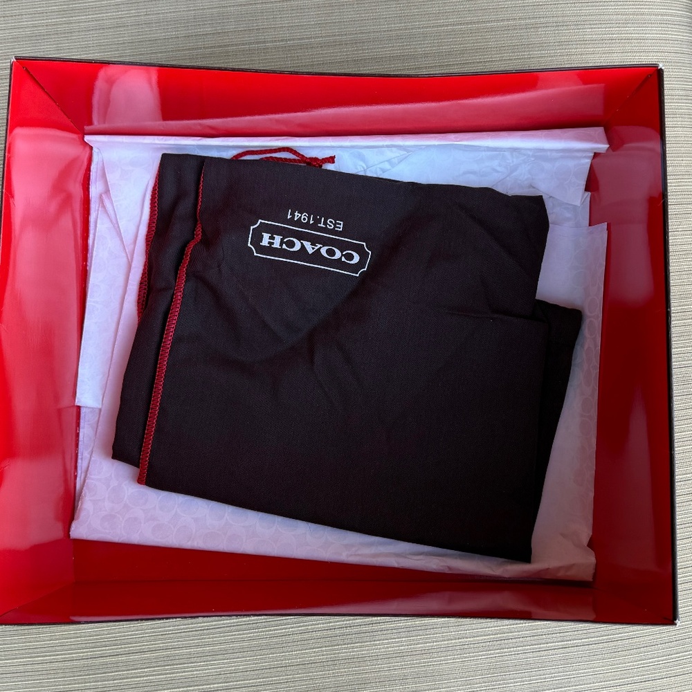 Limited Edition COACH Poppy For Peace Gallery Tote - Picture 4 of 9